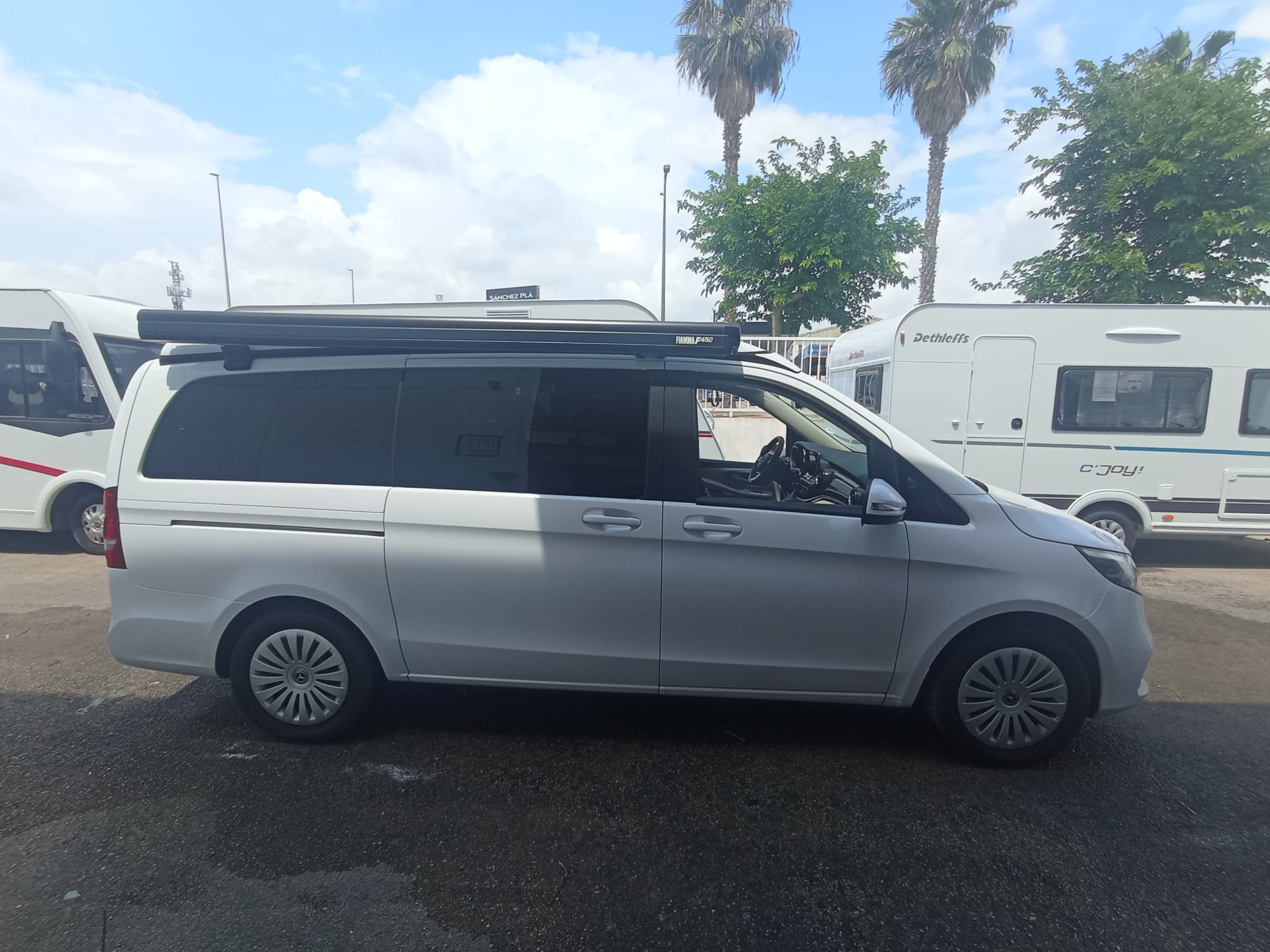 Mercedes Marco Polo